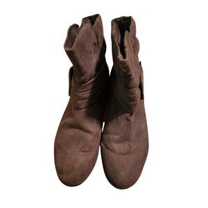 Rampage Women's Basha Microsuede Pull On Ankle Bootie Size 8.5M Gray W/‎ Bow
